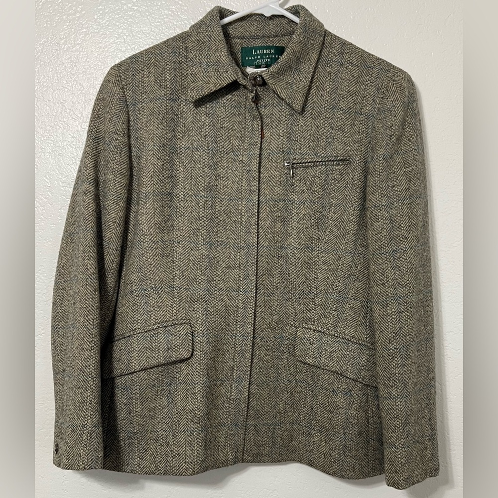 Lauren Ralph Lauren Petite 12P 100% Shetland Wool Herringbone Equestrian Jacket - Picture 3 of 9